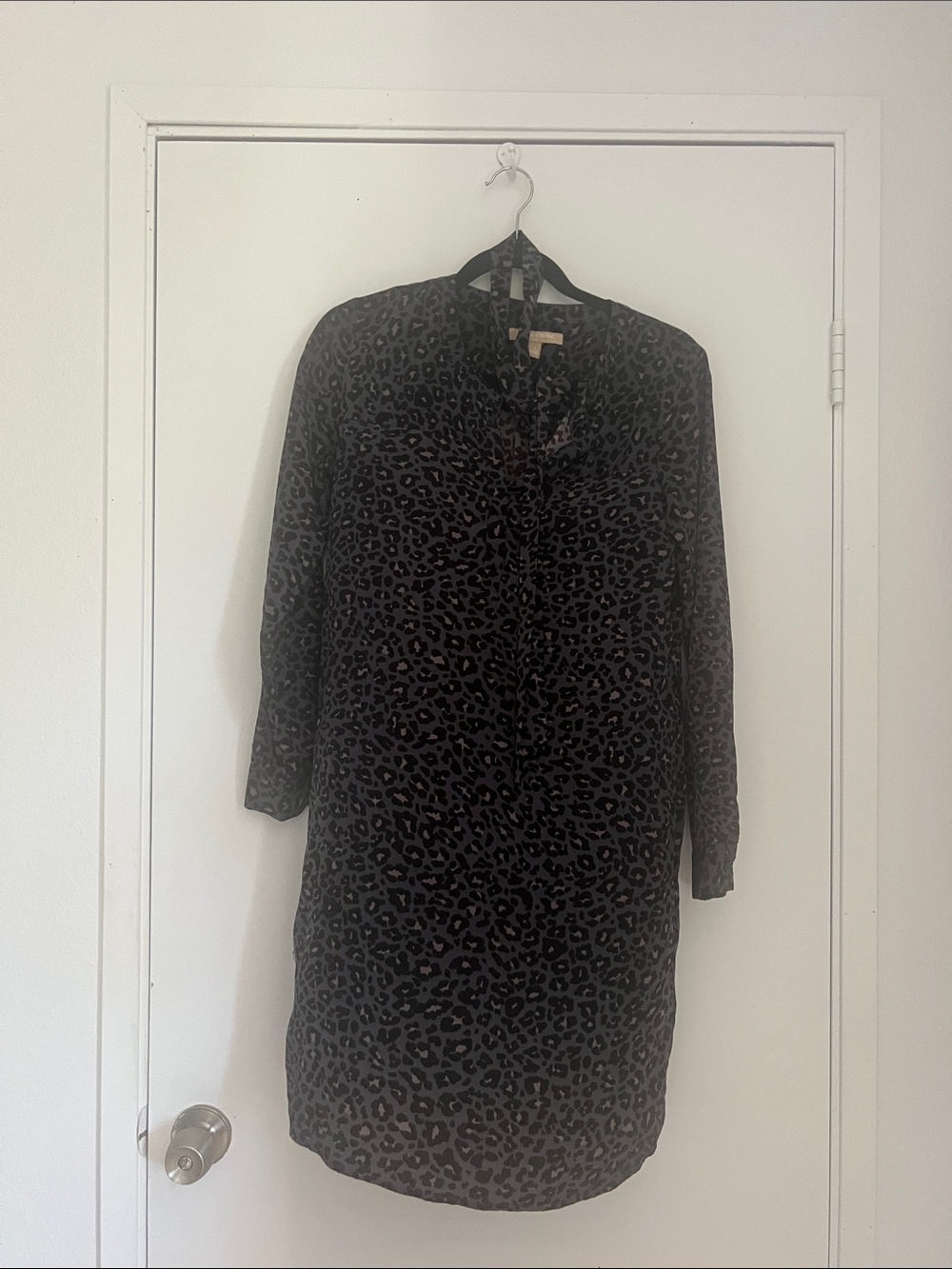 Banana Republic Long-Sleeve Leopard Shift Dress - Black/Brown